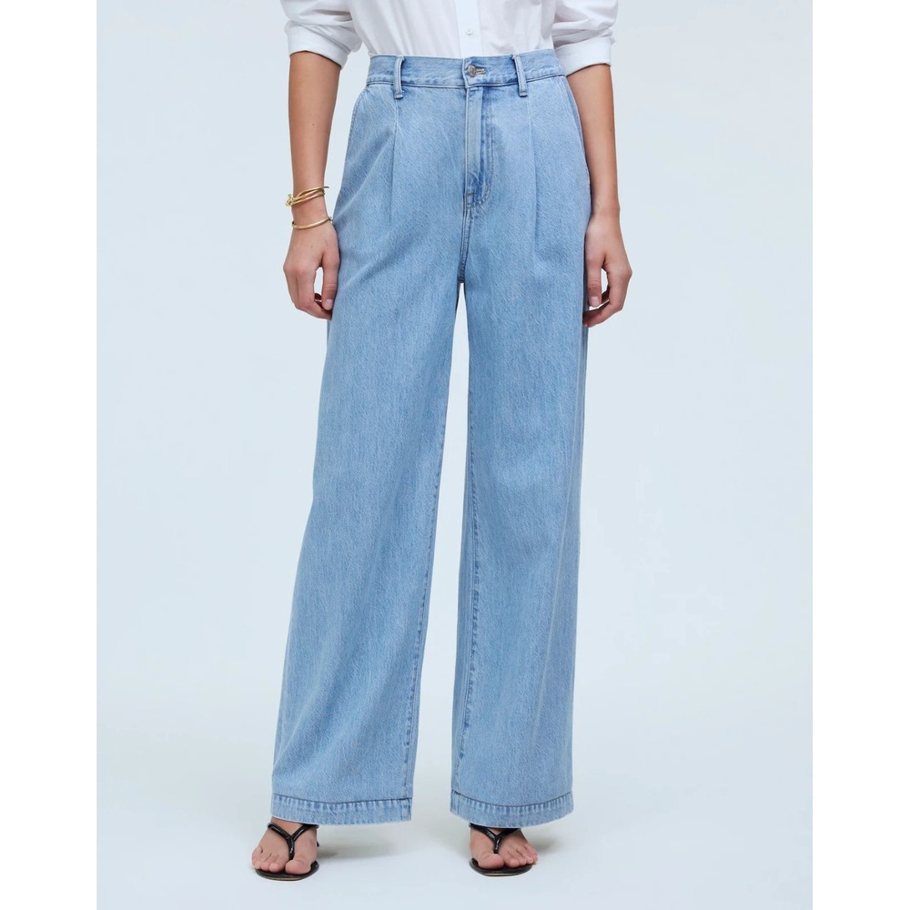 Madewell Light Wash Pleated Wide-Leg Jeans